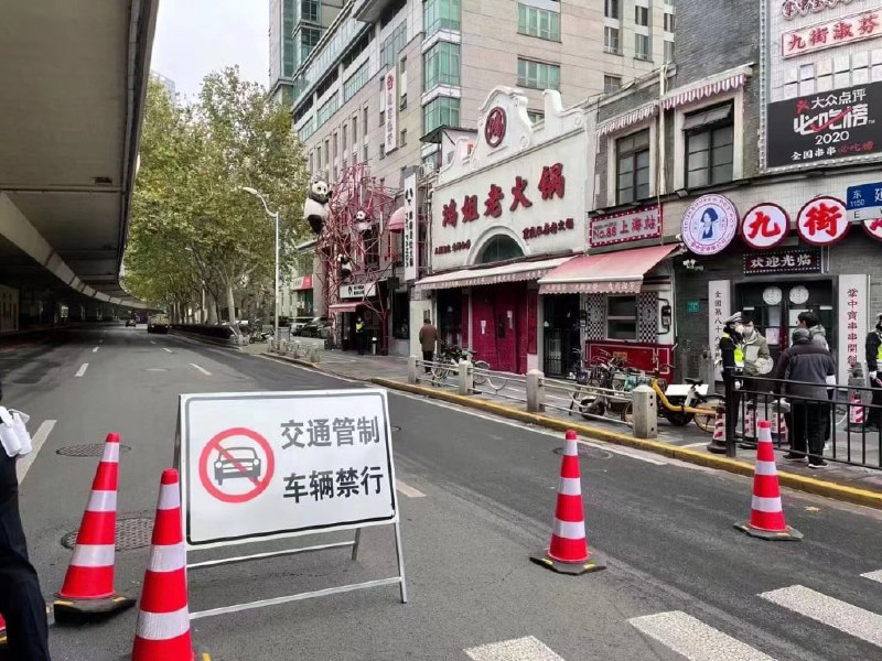 » 学长一路走好前国家主席江泽民昨天中午在上海逝世