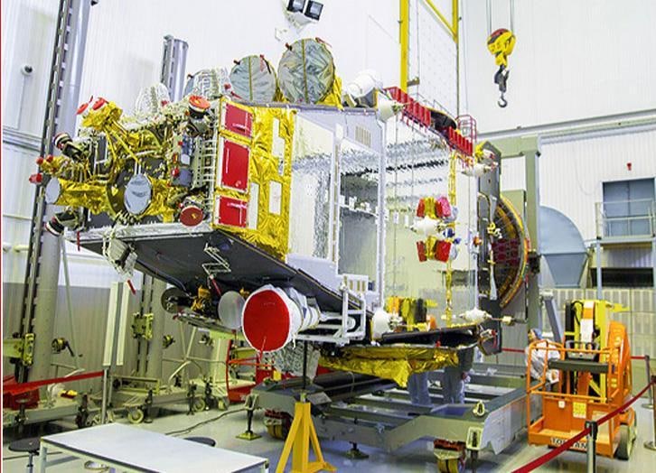 » 2. 俄称开始生产首颗百分百国产通信卫星，减少对西方电子设备依赖俄罗斯卫星通讯社10月27日报道，俄企业已经开始生产第一颗全国产通信卫星“快讯-AMU4”，其设备将100%源自俄罗斯国内