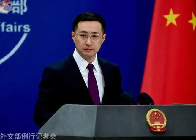 » 3、捷克总统见达赖  中国决定不与其交往8月12日，外交部发言人林剑答记者问