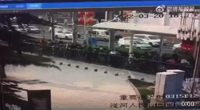 10. 邯郸致4死交通肇事嫌疑人被刑拘：因超量服药3月21日，邯郸市公安局丛台分局以涉嫌“以危险方法危害公共安全罪”，对“3.20”案件犯罪嫌疑人刘某北予以刑事拘留