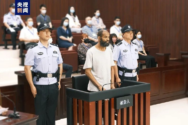 17. 宁波美国籍男子故意杀人案二审维持死刑原判8月25日，浙江省高级人民法院二审公开宣判美国籍被告人沙迪德·阿布杜梅亭故意杀人上诉一案，裁定驳回上诉，维持原判，并依法报请最高人民法院核准