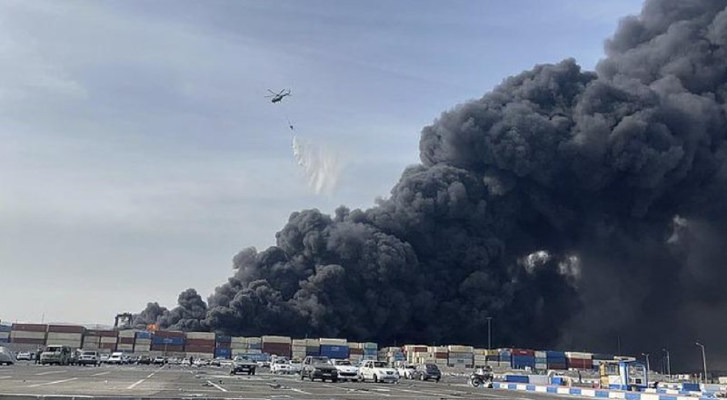 » 4. 伊朗港口爆炸已致 46 人死亡当地时间 4 月 28 日，伊朗霍尔木兹甘省危机管理部门称，阿巴斯港港口爆炸事件已致 46 人死亡，伊朗红新月会发言人表示受伤人数达 1200 人 