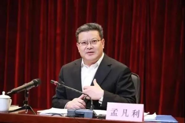 8. 广东省长王伟中不再兼任深圳书记 内蒙古副书记、包头书记孟凡利接任孟凡利同志任广东省委委员、常委、副书记和深圳市委书记，免去王伟中同志的深圳市委书记职务