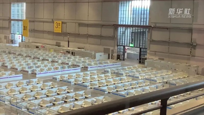 5. 上海：6月1日起全面恢复全市正常生产生活秩序日前全市单日新增本土阳性感染者人数降至两位数（昨天29例），封控区总人数降至20万以下，防范区总人数达到2200万以上