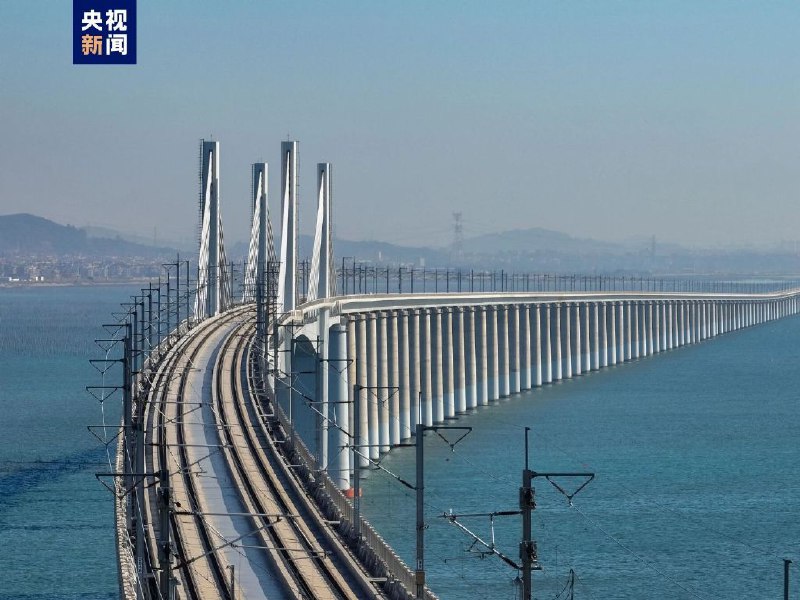 » 10、我国首条跨海高铁福厦高铁今天开始静态验收2月3日，我国首条跨海高铁——福厦高铁进入静态验收阶段，为后续线路开通运营创造条件