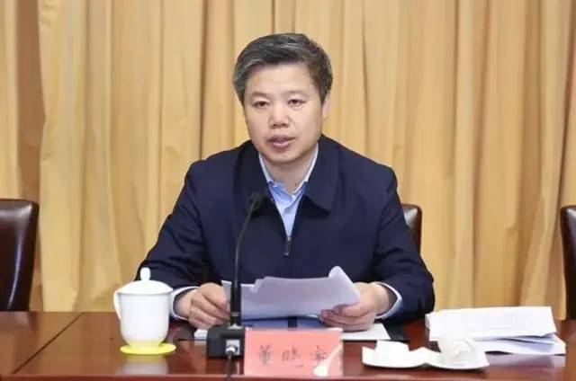 4. 新任河北省委政法委书记到位：原省委秘书长接任7月5日，交通运输部副部长赵冲久到河北省秦皇岛市，就暑期交通运输保障工作进行督导检查，检查期间与河北省委常委、政法委书记董晓宇，河北省副省长胡启生就有关工作进行会谈并交换意见