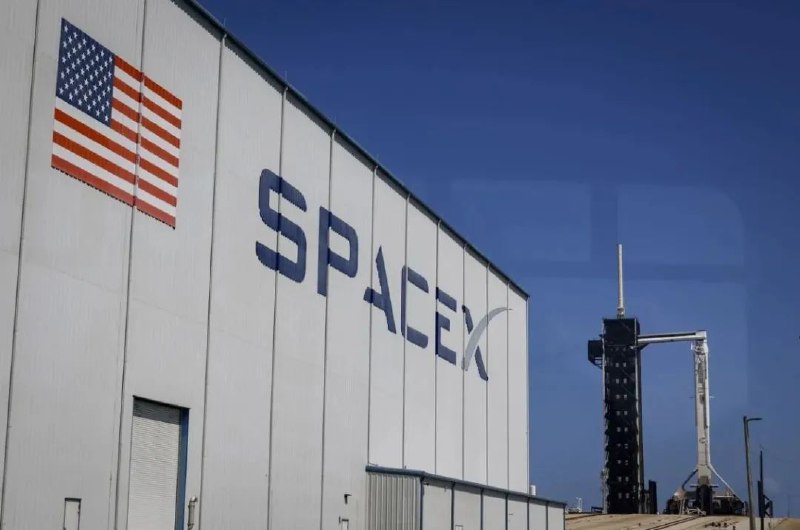 » 9、SpaceX财务官：星链在2023年底已经盈利 不需要募股SpaceX公司首席财务官Bret Johnsen表示，星链去年年底首次实现盈利，但拒绝提供更多细节
