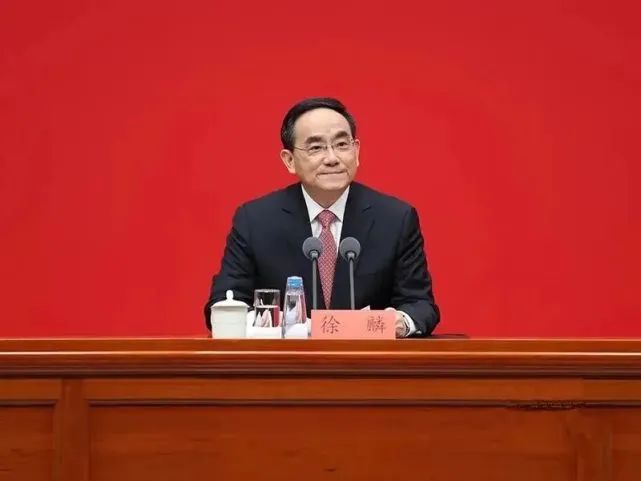 11. 徐麟国家广播电视总局局长、副局长6月8日，广电总局召开迎接党的二十大重点电视剧创作暨现实题材电视剧创作工作推进会，中宣部副部长，国家广播电视总局党组书记、局长徐麟出席会议并讲话