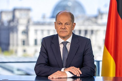 » 2. 德国总理称BioNTech疫苗将可向在华外国人接种盼在华施打范围逐步扩大日前访华朔尔茨在两国总理联合记者会上宣布，由德国企业拜恩泰科（BioNTech）研发的mRNA新冠疫苗，将可在中国为在华生活的外国人接种