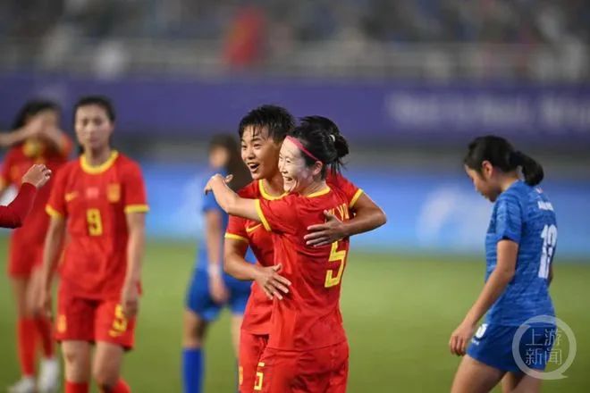 » 16. 第十九届亚运会开幕式23日在杭州举行» 亚运会开门红！中国女足16:0大胜蒙古国队中国女足在22日的杭州亚运会首战中8人进球，以16:0大胜蒙古国队，用一场酣畅淋漓的大胜开启本届亚运之旅
