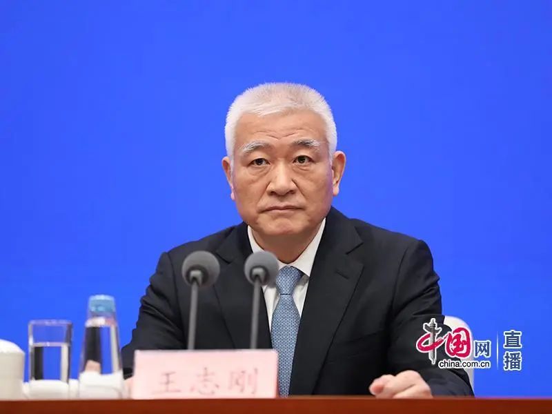 » 8. 科技部部长王志刚谈ChatGPT王志刚:我补充一点，ChatGPT确实挺热