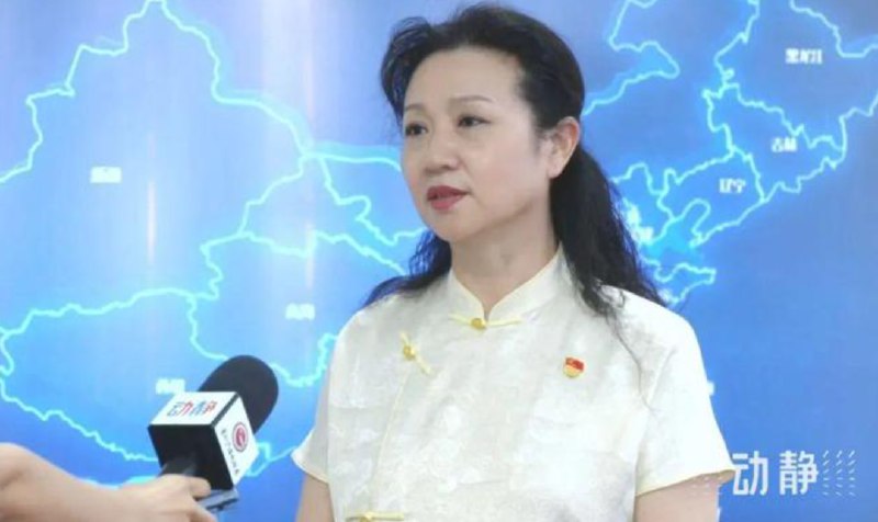 » 1、贵州省大数据局前党组书记被调查  已有两任局长倒台长安街知事注意到，他在贵州省大数据发展管理局工作多年，曾任局党组书记