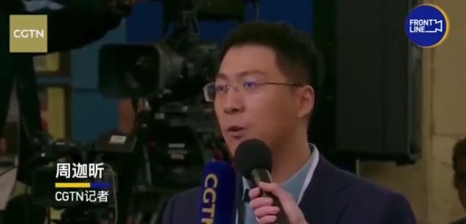 1. 中国记者：如何看待美国送武器？泽连斯基：感谢俄罗斯送到乌克兰的武器当地时间4月23日，乌克兰总统泽连斯基在基辅一地铁站举行新闻发布会