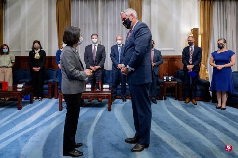 6. 中方：就美印第安纳州州长窜台向美方提出严正交涉美国印第安纳州州长霍尔科姆正窜访中国台湾地区
