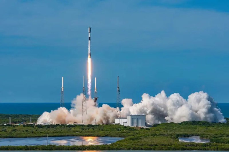 14. 24小时内连发两批星链，SpaceX累计发射2600颗SpaceX在24小时内连续发射两批“星链”卫星，“星链”卫星发射数累计达2600颗