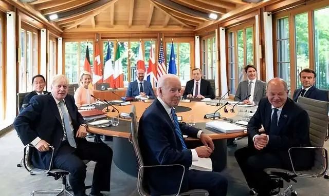 10. G7联合公报14次提到中国 中方反驳28日，G7在结束为期3天的峰会后发表了重点针对中俄的联合公报