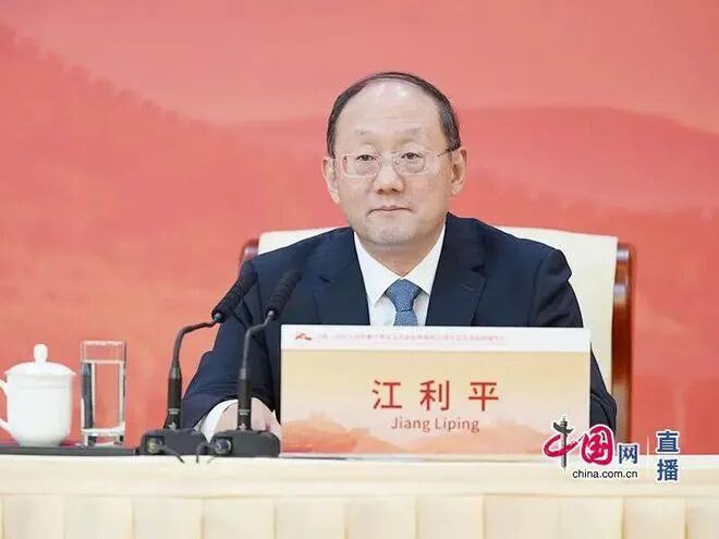 » 1、台盟副主席引用毛泽东语录：“还要包括台湾的解放”“中国的抗战是要求得最后的胜利，这个胜利的范围，不限于山海关，不限于东北，还要包括台湾的解放