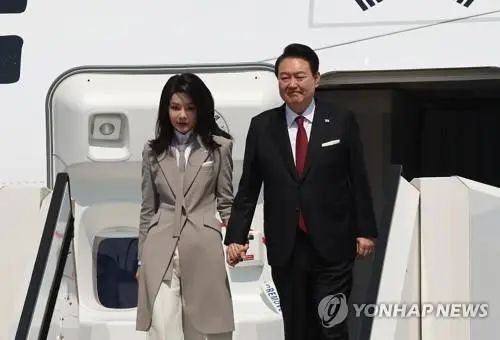 » 7. 尹锡悦访日与岸田文雄举行会谈 恢复“穿梭外交”、韩日军情合作这是韩国总统时隔约4年访日