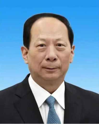 9. 内蒙古党委原书记石泰峰已任社科院院长、党组书记据中国社会科学院官网“院领导”一栏最新信息显示，石泰峰已于2022年4月任中国社会科学院院长、党组书记