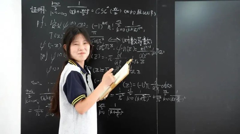 » 5. 中专女生姜萍进阿里巴巴数学竞赛决赛 全球排名126月13日，2024阿里巴巴全球数学竞赛公布决赛名单，17岁中专女生姜萍以93分的好成绩（入围分数线为45分）从一众名校生中突围，全球排名12，引发全网关注