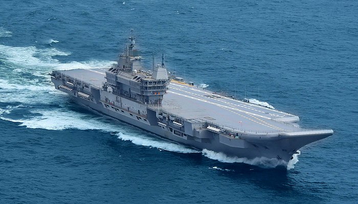 12. 印度首艘国产航母服役，但仍不具备完全战斗力9月2日，印度首艘国产航空母舰“维克兰特号”（IAC-1）正式入役印度海军东部舰队，成为该国海军第二艘在役航母