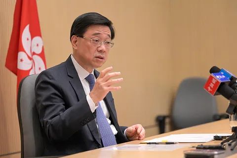 9. 香港特首候选人李家超发布政纲 强调土地房屋供应将“提速提效提量”香港特区第六届特首选举将于5月8日举行