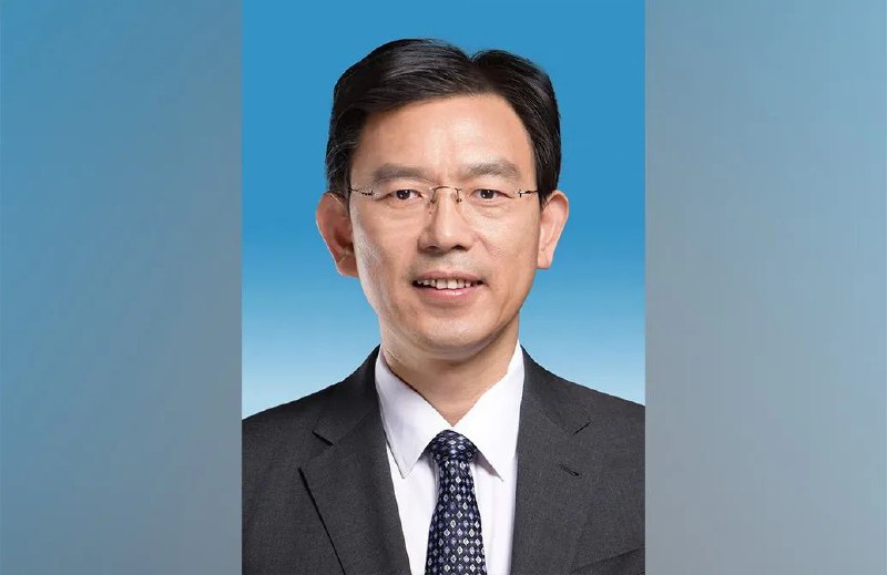 » 8. 清华大学副校长李路明升任校长，王希勤另有任用今日，清华大学迎来新任校长——原校党委常委、副校长李路明任校长、党委副书记