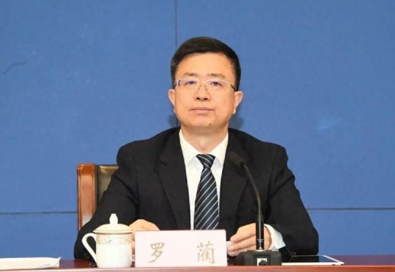 » 1、 重庆两江新区书记罗蔺倒台 同职位第四个据中央纪委国家监委网站4月17日消息，重庆市委常委、两江新区区委书记罗蔺涉嫌严重违纪违法，目前正接受中央纪委国家监委纪律审查和监察调查