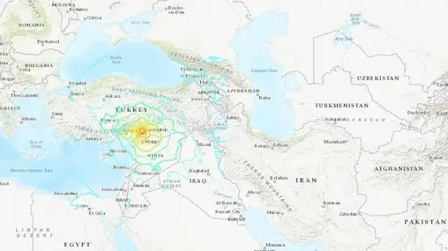 » 5、土耳其叙利亚交界处发生7.8级地震：两国数千伤亡 多个邻国有震感2月6日凌晨，土耳其东南部（北纬37.15度，东经36.95度）与叙利亚交界处遭遇强烈地震，至少10个省份受到影响