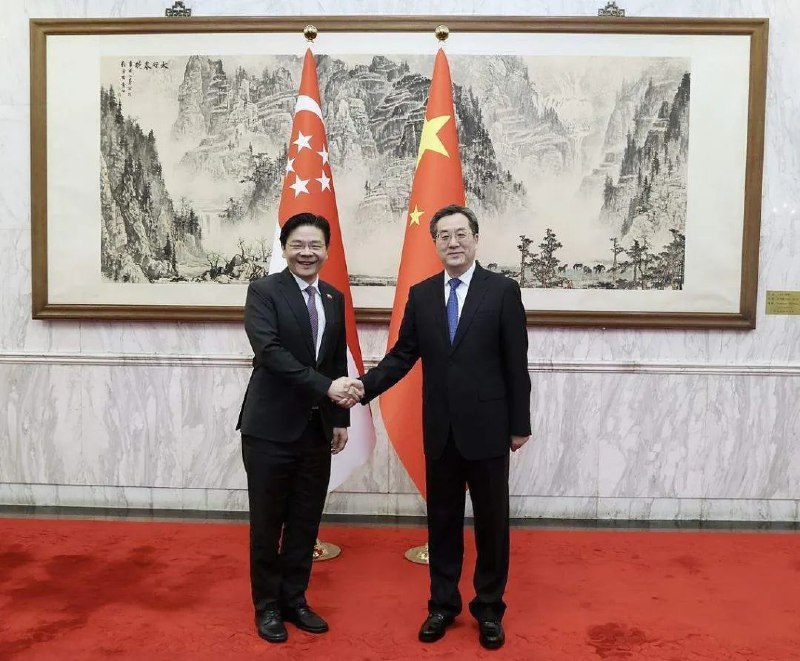 » 5. 中国新加坡将互免30天签证据新加坡《联合早报》7日消息，新加坡和中国12月7日在天津召开新中双边合作联合委员会（JCBC）会议，进一步推进两国合作