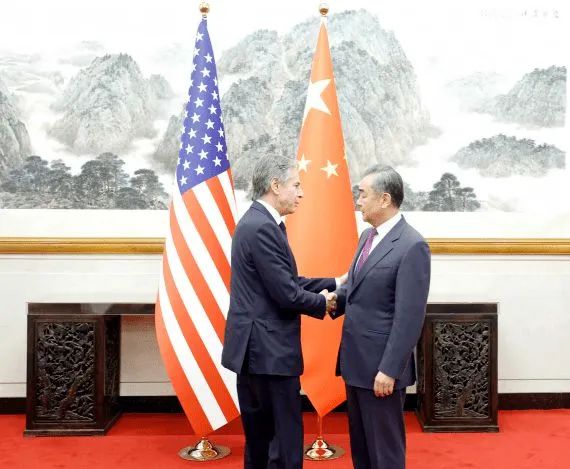 » 4. 中美未达成任何重要共识2024年4月26日，中共中央政治局委员、外交部长王毅在北京同美国国务卿布林肯举行会谈，双方在全面交换意见基础上形成五点共识
