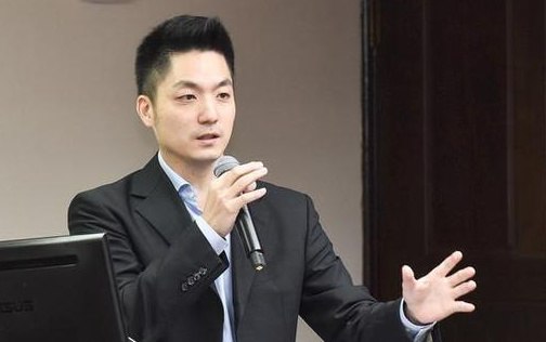 » 11. 蒋万安：我是那个撑起台北的蒋万安台北市长候选人电视辩论会于11月5日下午举行，国民党籍参选人蒋万安、民进党籍参选人陈时中、无党籍参选人黄珊珊正面交锋