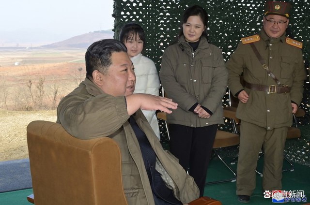 » 9. 朝鲜试射新型洲际弹道导弹，金正恩现场指导朝鲜18日试射新型洲际弹道导弹，朝鲜最高领导人金正恩现场指导试射活动