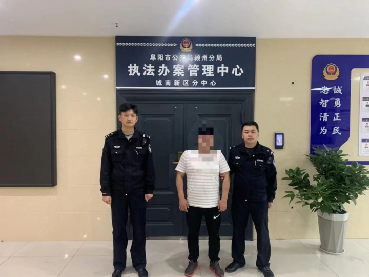 » 13. 算命网红“宜和宽哥”3年赚200多万，已被警方拘留安徽一算命网红“宜和宽哥”刘某柱，因大量发布替人算命、消灾等宣传封建迷信的内容被依法拘留