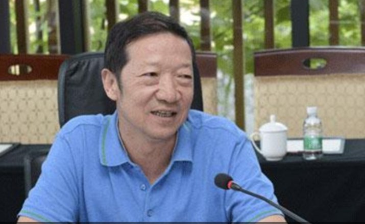 » 3、云南中烟连续三任总经理落马中央纪委国家监委6月2日通报，云南中烟工业有限责任公司原党组书记、总经理朱绍明涉嫌严重违纪违法，目前正接受中央纪委国家监委驻工业和信息化部纪检监察组纪律审查和江西省抚州市监察委员会监察调查