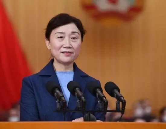 » 5. 湖南前政协主席李微微倒台7月29日，中央纪委国家监委网站消息，十四届全国政协人口资源环境委员会副主任李微微涉嫌严重违纪违法，目前正接受中央纪委国家监委纪律审查和监察调查