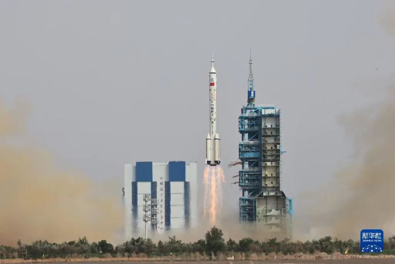 » 9、神舟十六号发射成功中国空间站全面建成后首次载人飞行任务5月30日9时31分，搭载神舟十六号载人飞船的长征二号F遥十六运载火箭在酒泉卫星发射中心点火发射，约10分钟后，神舟十六号载人飞船与火箭成功分离，进入预定轨道，航天员乘组状态良好，发射取得圆满成功