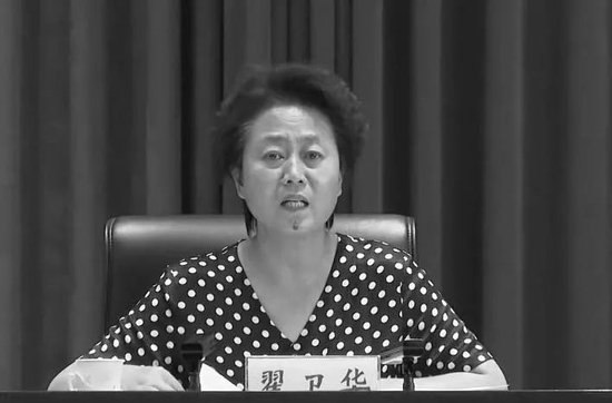 » 6、31省份经济三季报：广东进9万亿俱乐部 3省市负增长今年前三季度，上海、海南、吉林三地未能实现正增长