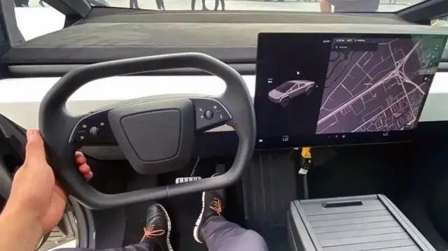 » 10. 特斯拉首辆Cybertruck下线，“丑陋的玩具”还是“冲击成本极限的油车大杀器”？7月15日，特斯拉在推特上发布消息，美国得州超级工厂制造完成了第一辆Cybertruck