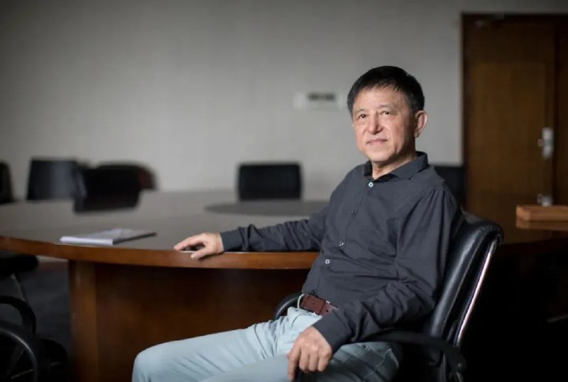 » 1、赵鼎新离职后介绍浙大社会学系改革：取消导师和具体学生的经济关联2024年3月11日，赵鼎新因年龄原因不再担任社会学系系主任