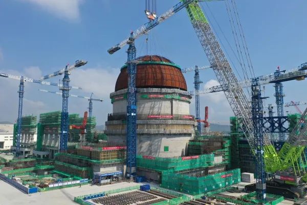 » 2. 国常会核准福建漳州二期、广东廉江一期核电项目 今年十台新机组获批国务院总理9月13日主持召开国务院常务会议，决定核准已列入规划、条件成熟的福建漳州二期、广东廉江一期核电项目