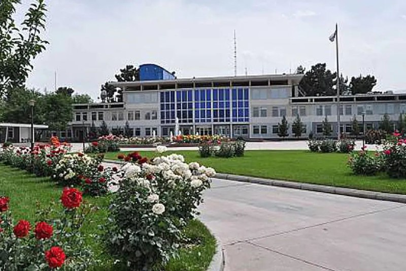 11. 俄罗斯驻阿富汗使馆外爆炸已致20死，含2名俄外交官当地时间9月5日，俄罗斯位于阿富汗喀布尔的大使馆外发生爆炸，造成20人死亡，包括2名俄罗斯外交官