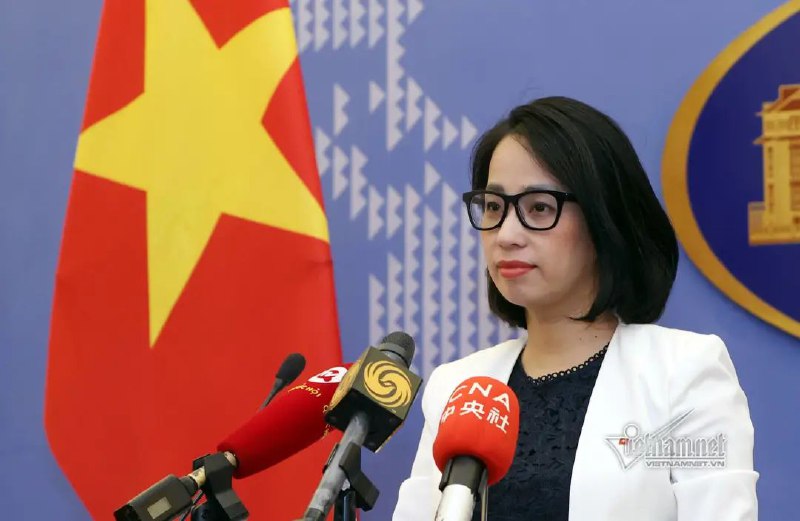 » 6. 美国航母将停靠越南港口 3年来首次，当地时间6月22日，越南外交部发言人范秋姮向媒体表示，美国核动力航母“里根”号将于6月25日至30日停靠越南中部港口城市岘港