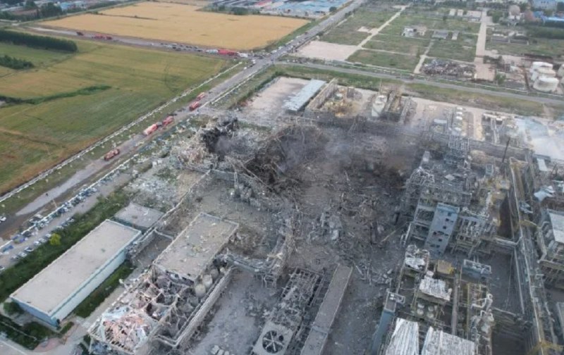 » 2、山东潍坊高密一化工厂发生爆炸，至少11人未生还5月27日11时57分左右，山东高密友道化学有限公司一车间发生爆炸事故