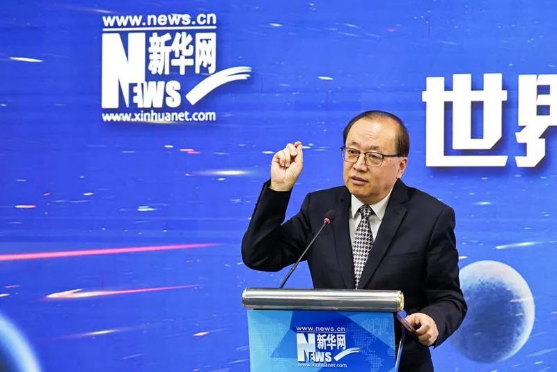 » 5、中国阿拉伯研究院院长：巴以冲突可能贯穿2024 但总体可控中国阿拉伯国家研究院院长李绍先9日在参加新华网国际问题研讨会时表示，去年爆发的这场巴以冲突已超过3个月，其烈度是前所未有的，可能贯穿2024年全年，但形势总体可控
