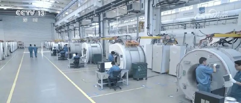 » 5. 国产核磁共振仪器已量产据央视新闻7月22日报道，核磁共振仪器被誉为“尖端医疗设备皇冠上的明珠”，对于心脑血管、神经和肿瘤等多种重大疾病影像诊断有重大意义，但生产技术长期被国外封锁