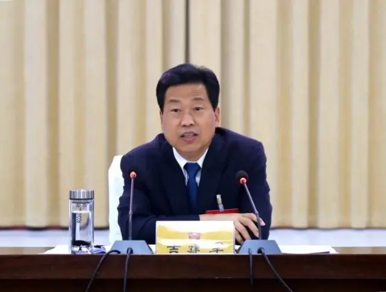 » 8. 河南周口市长倒台8月8日消息，周口市委副书记、市长吉建军涉嫌严重违纪违法，目前正接受河南省纪委监委纪律审查和监察调查