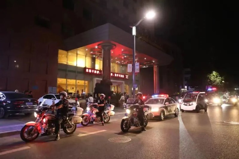 10. 河北：“百日行动”以来抓获各类违法犯罪嫌疑人2.76万名全省公安机关共破获刑事案件2.7万起，抓获各类违法犯罪嫌疑人2.76万名，在全省范围内迅速形成了高压震慑态势