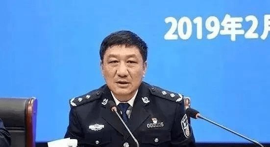 » 9. 辽宁省公安副厅长被起诉容留他人吸毒最高检7月12日发布消息，辽宁省公安厅原副厅长刘家铎案，已由本溪市人民检察院提起公诉